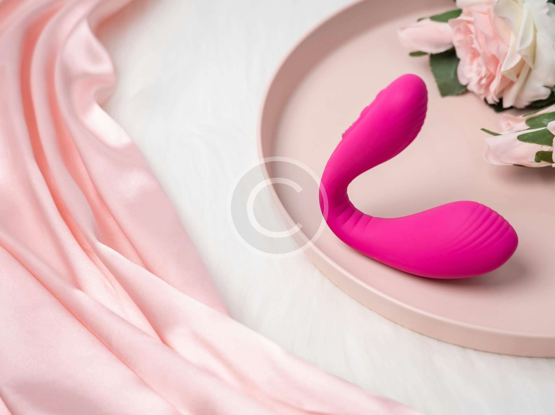 Silicone G-Spot Vibrator with Multiple Speeds